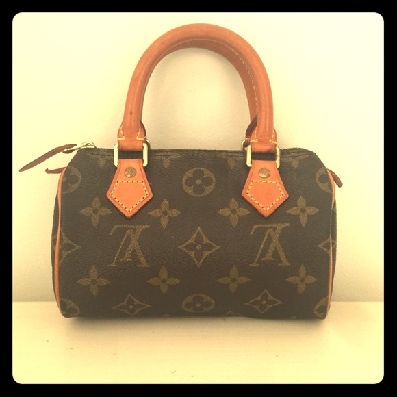 Authentic Louis Vuitton Mini Speedy (with Strap) - Picture 13 of 16